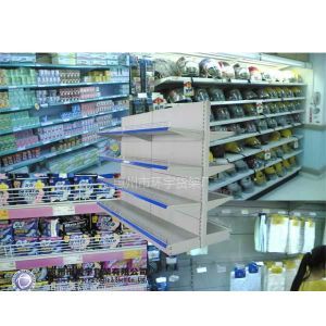 大型超市貨架 現代零售業的無聲引擎